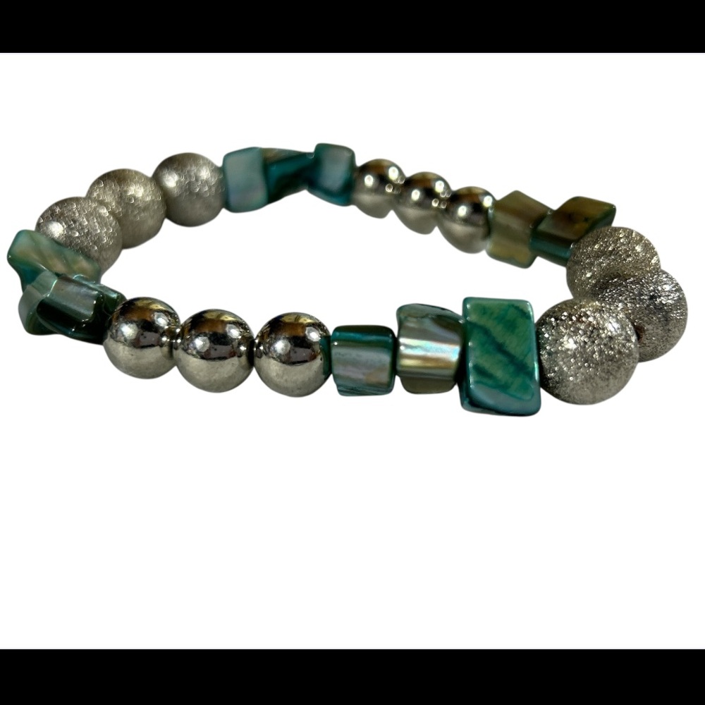 Silver Green Stretch Beaded Bracelet Mother of Pearl Abalone Irregular Round - Picture 2 of 4